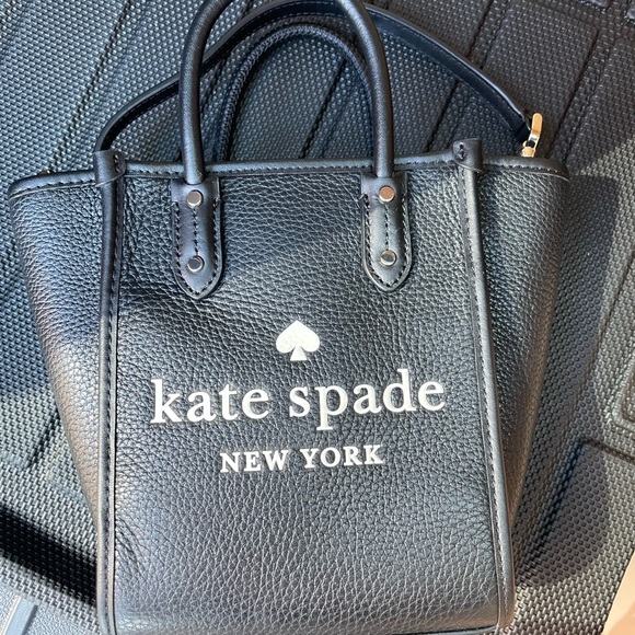kate spade Handbags - Brand New Kate Spade Ella Small Tote in Black